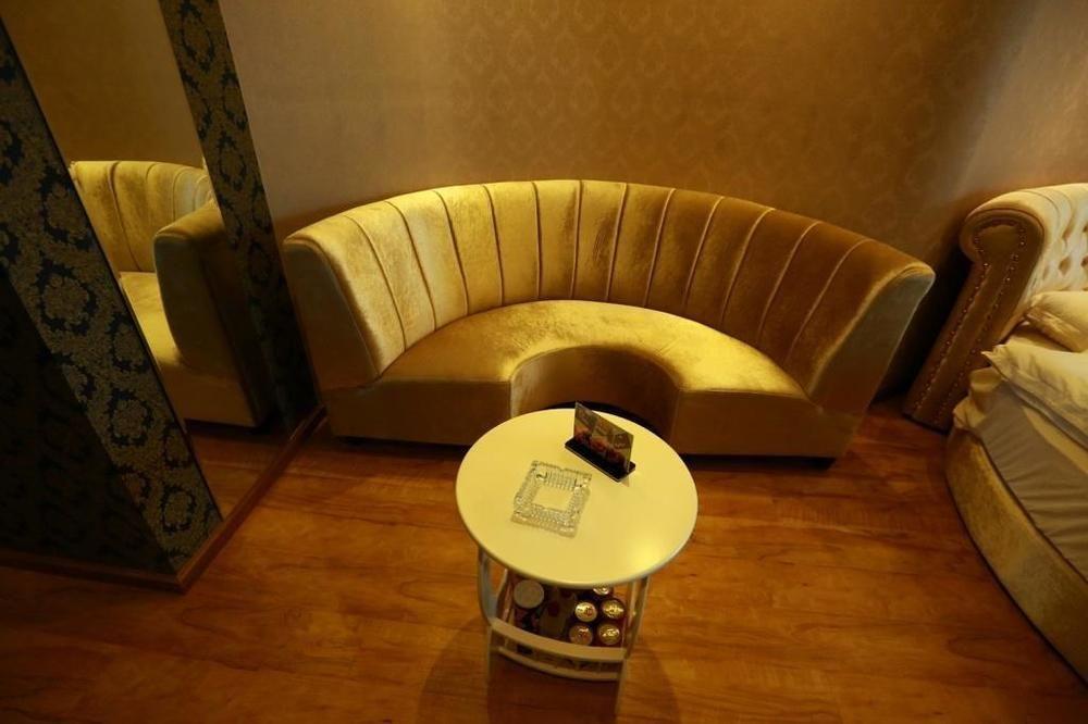 Yawei Apartment Hotel Kunming Esterno foto