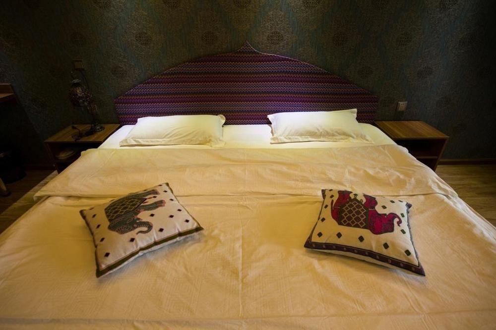 Yawei Apartment Hotel Kunming Esterno foto
