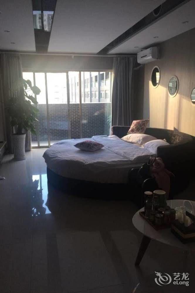 Yawei Apartment Hotel Kunming Esterno foto
