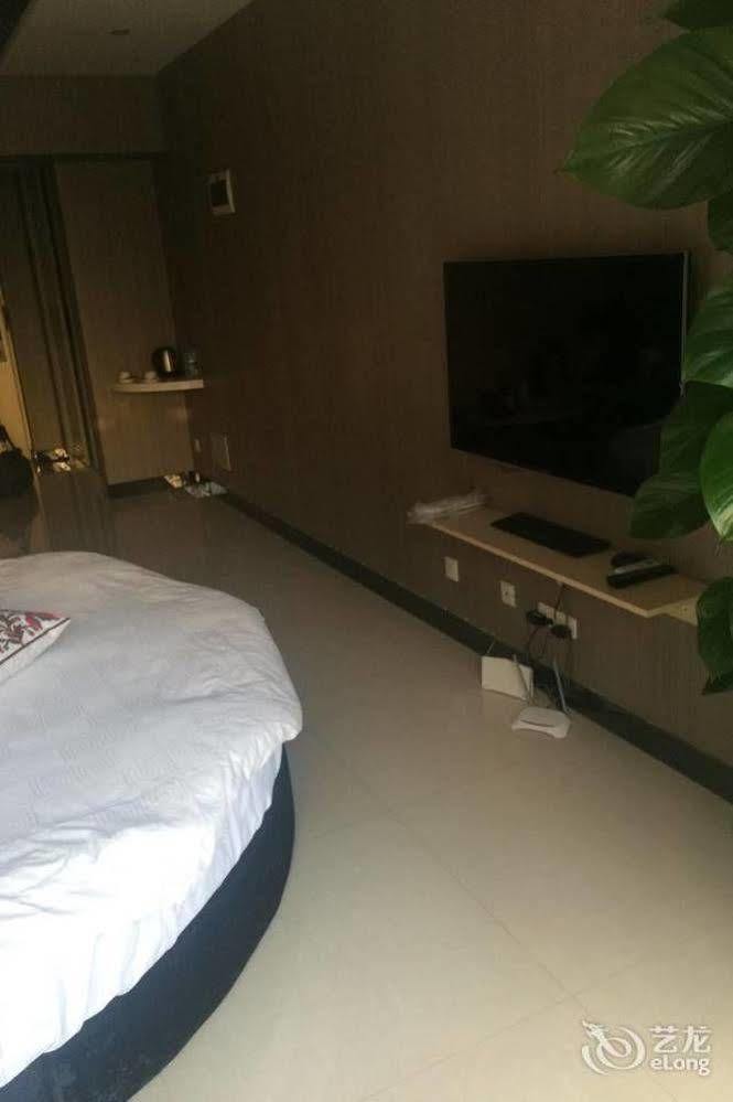 Yawei Apartment Hotel Kunming Esterno foto