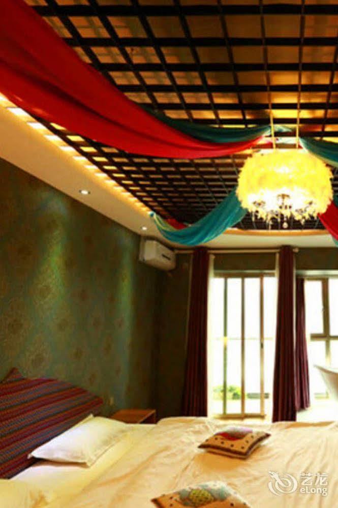 Yawei Apartment Hotel Kunming Esterno foto
